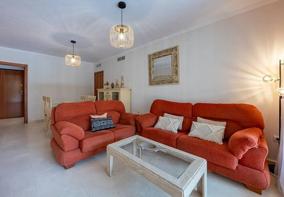 Beautiful 2Br Apt With Terrace, Garden & Pool Marbella Daire