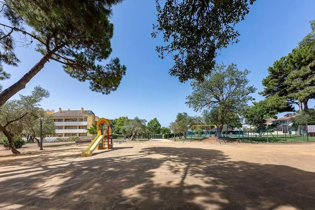 Beautiful 2Br Apt With Terrace, Garden & Pool Marbella Daire