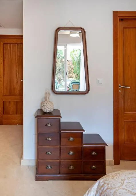 Beautiful 2Br Apt With Terrace, Garden & Pool Marbella Apartment