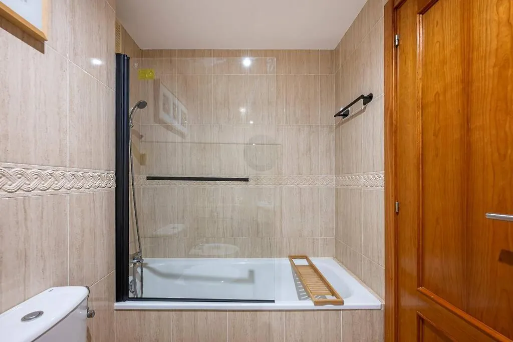 Beautiful 2Br Apt With Terrace, Garden & Pool Marbella Spain